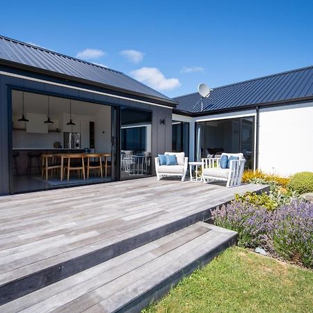Lake House - Te Anau Holiday Home Exteriör bild