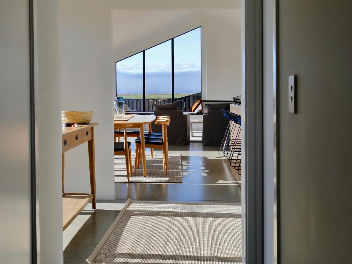 Lake House - Te Anau Holiday Home Exteriör bild